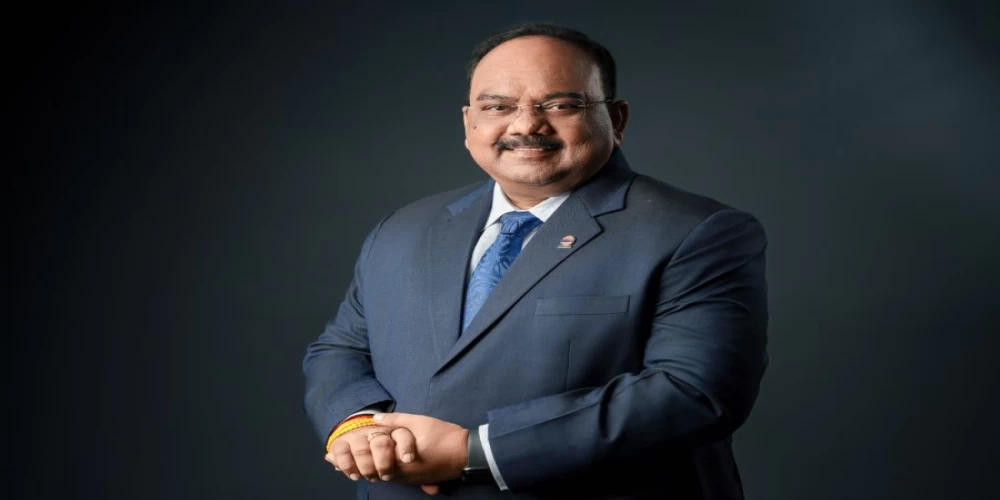 V Satish Kumar Takes Additional Charge as Chairman of IndianOil